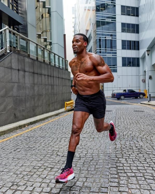 LSKD hombres ultraair pantalón corto de alto rendimiento con forro de 6'' - negro 8T6NZ1066 vestir